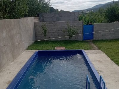 Բացօթյա լողավազանով առանձնատուն Դիլիջանում 5 սենյակ