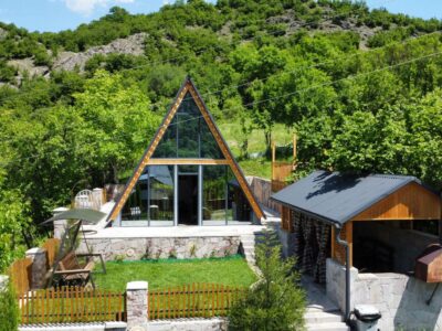 Եռանկյունի քոթեջ Դիլիջանում 3 սենյակ