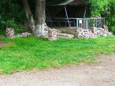 Տաղավարներ Դիլիջանում անտառի և գետի մոտ 10-30 հոգանոց