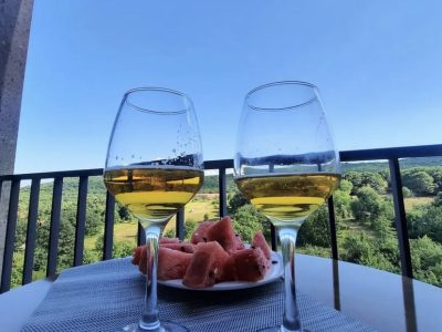 Բնակարան Ծաղկաձորում բաց պատշգամբով