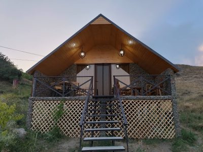 Քոթեջ Նոր Հաճնի Թեղենիք Գյուղում 2 ննջարան Ձիավարություն