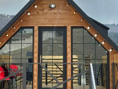 Եռանկյունի տնակ Ծաղկաձորում 1 սենյակ ՋԱԿՈՒԶԻ