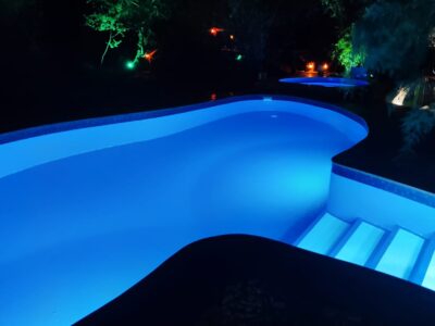 Քոթեջներ Իջևանում լողավազան, շոգեբաղնիք, Ջակուզի, Բուխարի,