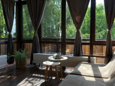 Հյուրանոցային համարներ Ստեփանավանում ✅ անտառին մոտ✅ 5 համար