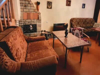 Առանձնատուն Ծաղկաձորում 3 սենյակ ԲՈՒԽԱՐԻ