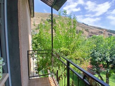 Քոթեջ Ծաղկաձորում 3 սենյակ