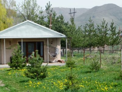 Քոթեջ Հաղարծինում