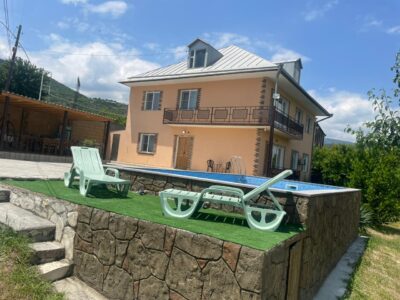 Երկհարկանի առանձնատուն ԻՋևԱՆՈՒՄ Լողավազան