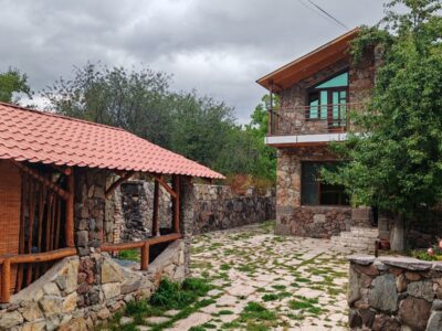 Քոթեջ Ծաղկաձորում 4 սենյակ