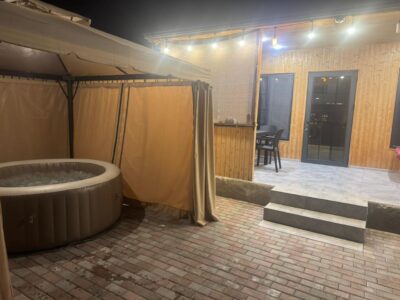 Քոթեջ Գառնիում ՋԱԿՈՒԶԻ