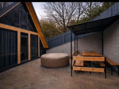 Եռանկյունի տնակ ԴԻԼԻՋԱՆՈՒՄ, 3 սենյակ, ՋԱԿՈՒԶԻ